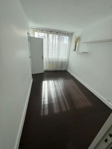 Location Appartement 2 pièces 45m² FONTENAY SOUS BOIS 94120 - Photo 2