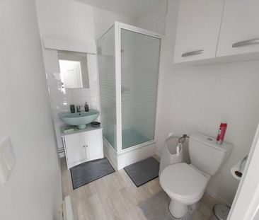 Location Appartement 1 pièce 21m² ORLEANS 45100 - Photo 4