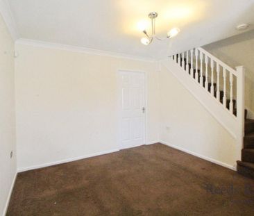 2 bedroom semi-detached house to rent - Photo 5