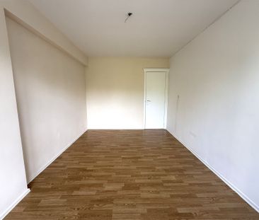 Instapklare 1 slp. appartement met terras in het centrum van Sint-N... - Photo 5