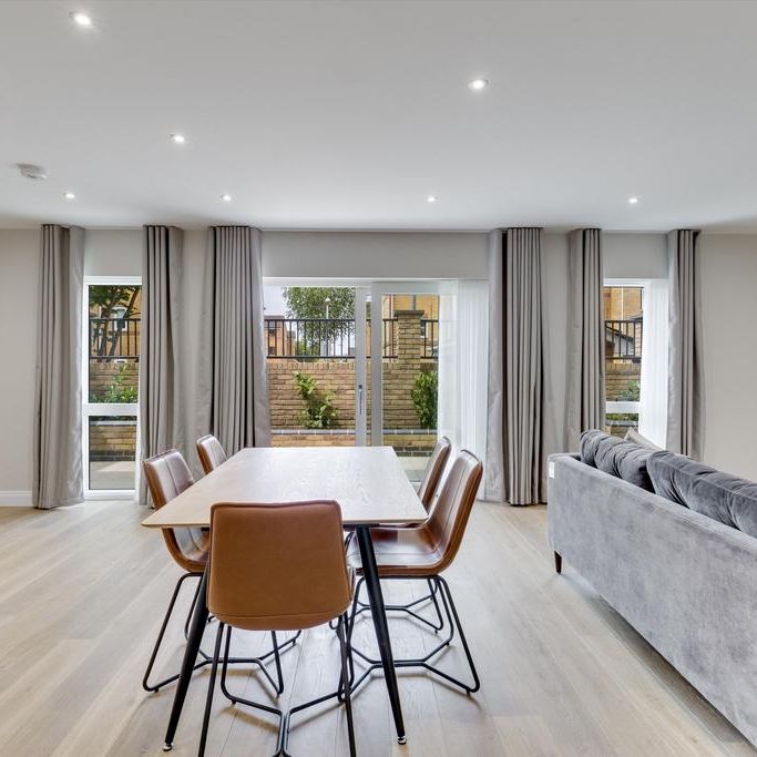 2 bedroom flat to rent - Photo 1