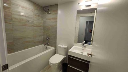 For Lease - 39 Roehampton Avenue Unit# 2410, Toronto, Ontario - Photo 4