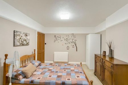 4 bedroom house to rent - Photo 5