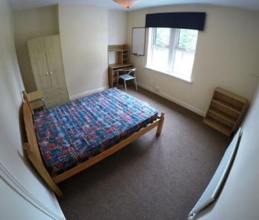 4 bedroom house to rent - Photo 3