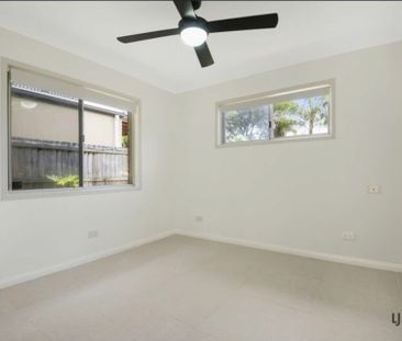 RENOVATED TWO BEDROOM DUPLEX WITH HUGE YARD - WALK TO BEACH! - Photo 3
