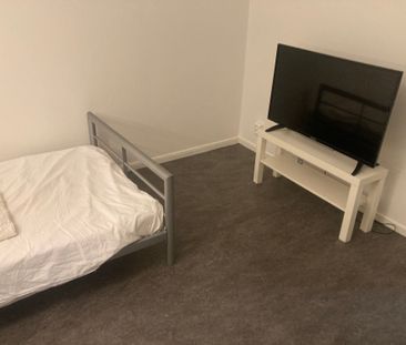 Kanngjutargränd, Vällingby - Photo 1