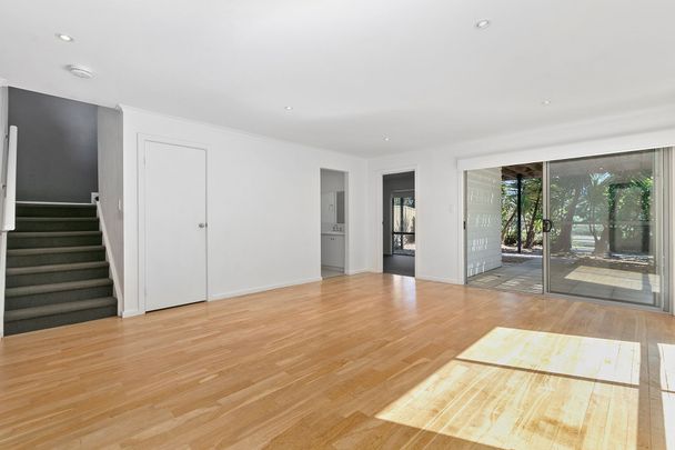 Luxury Home Opposite the Park! - Photo 1