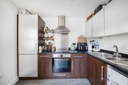 1 bedroom flat to rent - Photo 4