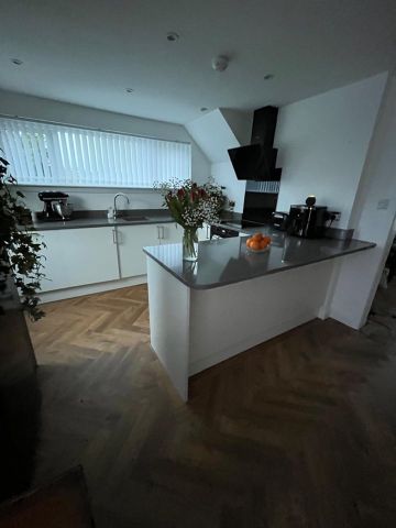 3 Bed Detached House, Hazel Dene, G64 - Photo 5