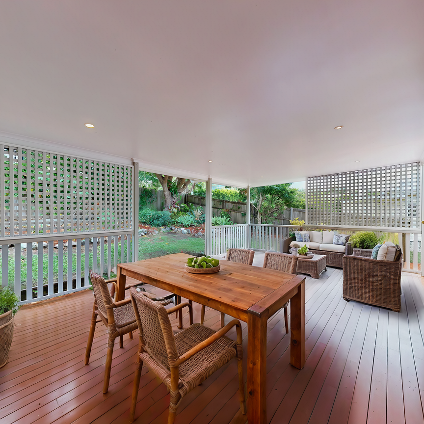 Charming 3-Bedroom Home with Stunning Garden & Entertaining Deck - Photo 1