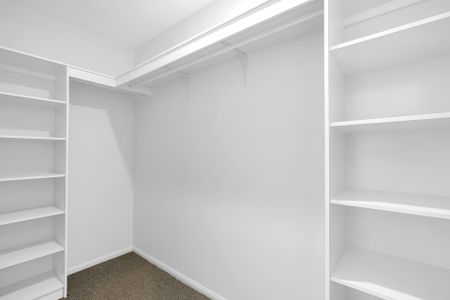 CUSTOM BUILT AND DESIGNED HOME WITH UPGRADED FINISHES! - Photo 4