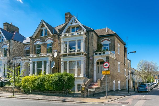 Studio Flat, Endymion Road, N4 - Photo 1