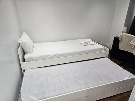 3 Bed Semi-Detached House, Gloucester Road, CR0 - Photo 5