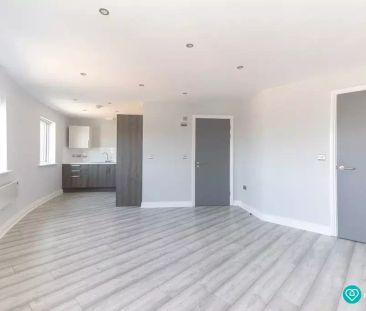 1 bedroom apartment to rent - Photo 2