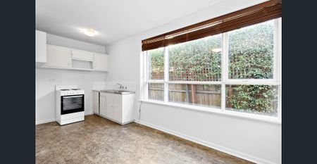 Good size 1 bedroom - Photo 5