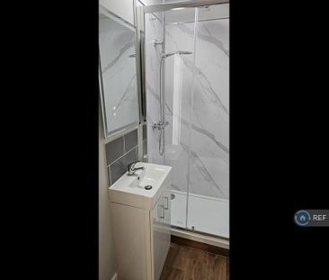 1 bedroom maisonette to rent - Photo 4