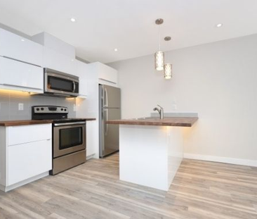 For Lease - 3411 Lake Shore Boulevard Unit# 3, Toronto, Ontario - Photo 1