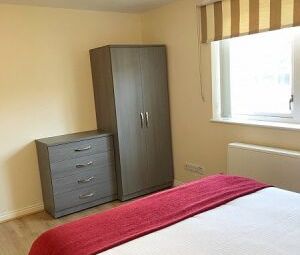 1 Postern Close - Photo 6