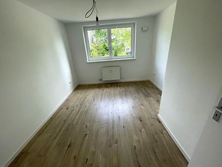 Frisch gestrichene 2,5 -Zimmer-Wohnung mit großem Balkon in Wolfsburg Vorsfelde - Foto 4
