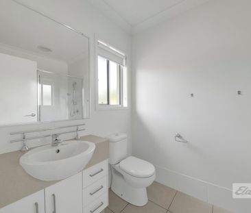 FOUR BEDROOM, FOUR BATHROOM WITH OUTDOOR PATIO AND SPACIOUS BACKYARD! - Photo 6