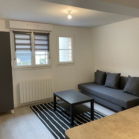 Location Appartement 2 pièces 29m² - Photo 1
