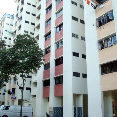 Blk 214 Yishun Street 21 (Yishun), HDB 3 Rooms - For Rent - Photo 2