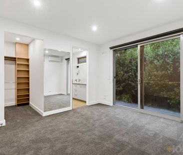135A Linacre Road, Hampton VIC 3188 - House For Rent | Domain - Photo 1