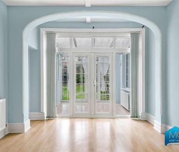 The Drive, London, NW11 - Photo 1