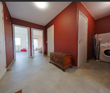 Appartement te huur - Photo 1