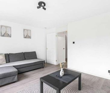 Union Road, Northolt, Middlesex, UB5 - Photo 2