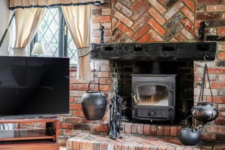 3 bedroom cottage to rent - Photo 2