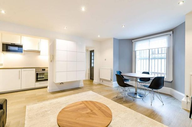 2 bedroom flat to rent - Photo 1