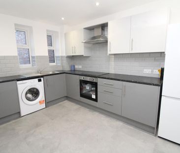 2 bedroom maisonette to rent - Photo 6