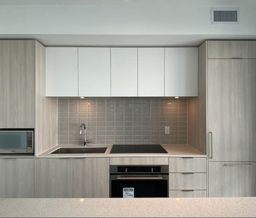 For Lease - 70 Annie Craig Drive Unit# 3206, Toronto, Ontario - Photo 4