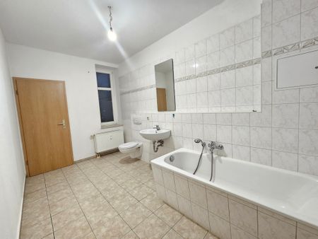 Schöne Wohnung in zentraler Lage mit Balkon - Foto 3