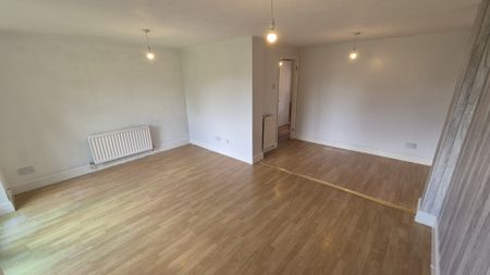 Croft Road, Thurcaston Park, LE4 - Photo 3