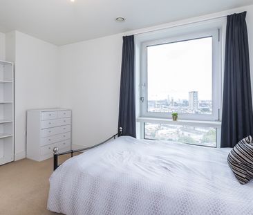 2 Bed Flat, East Ferry Road, E14 - Photo 5