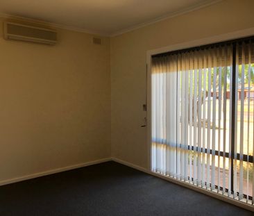 To register & apply for this property, please use this link: https:... - Photo 3