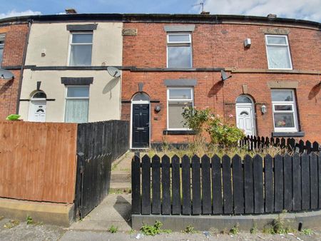 2 bedroom terraced house to rent - Photo 3
