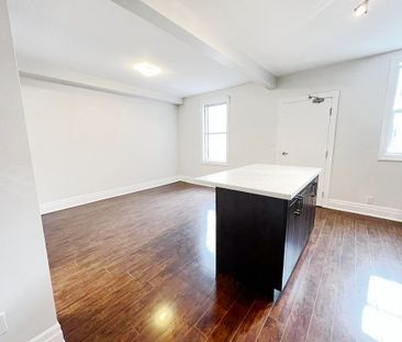 For Lease - 3 Roblocke Avenue Unit# Main, Toronto, Ontario - Photo 4