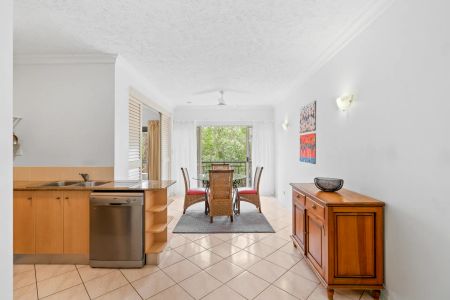 Privacy in a tropical retreat - Photo 3