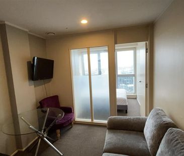 Central City Living with Harbour Views - Photo 3