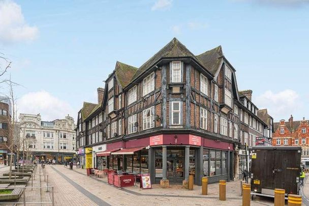 Market Square, Bromley, BR1 - Photo 1