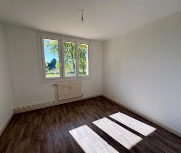APPARTEMENT T4 A LOUER A ROANNE - HALAGE - Photo 2
