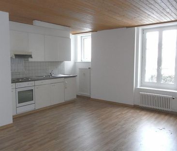attraktive 2.5 Zimmer-Maisonettewohnung unmittelbar bei ÖV und Einkauf - Foto 4