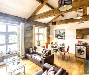 1 bedroom in a house share to rent - Photo 2