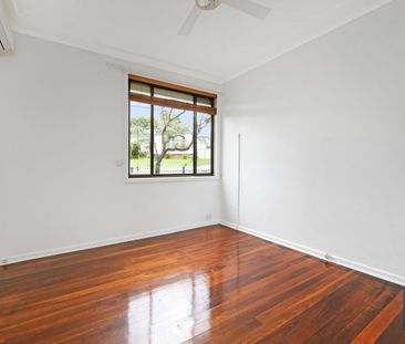 Comfortable Family Living in Quiet Cul-De-Sac - Photo 1