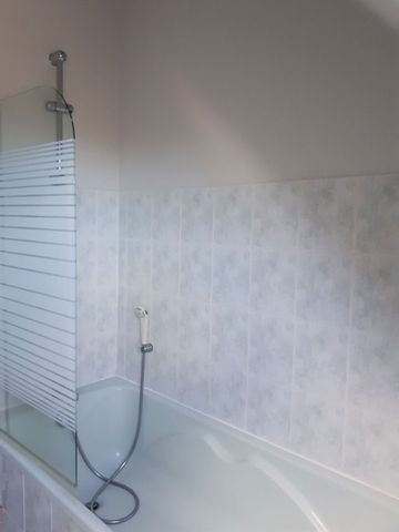 Location Maison 5 pièces 98m² - Photo 4