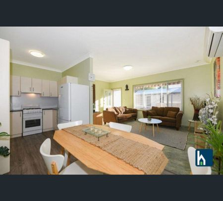 Flat/131 George Street, Gunnedah, NSW 2380 - Photo 4