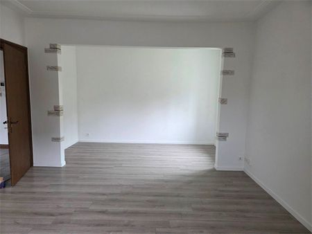 Location Maison 127.65 M² HIRSINGUE 1 100 € - Photo 2